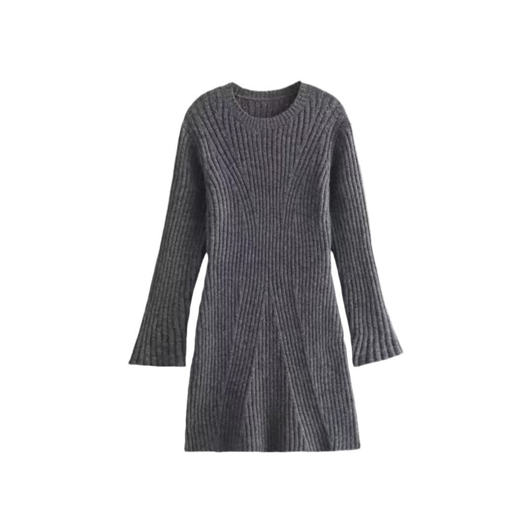 Elegantes, Schmal Geschnittenes Damen-Fadenkleid mit Rundhalsausschnitt – Zeitloser Stil für Jede Gelegenheit