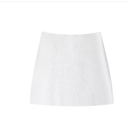 Verleihen Sie Ihrem Look mit unserem Damen-Strickmantel mit V-Ausschnitt eine zeitlose Eleganz